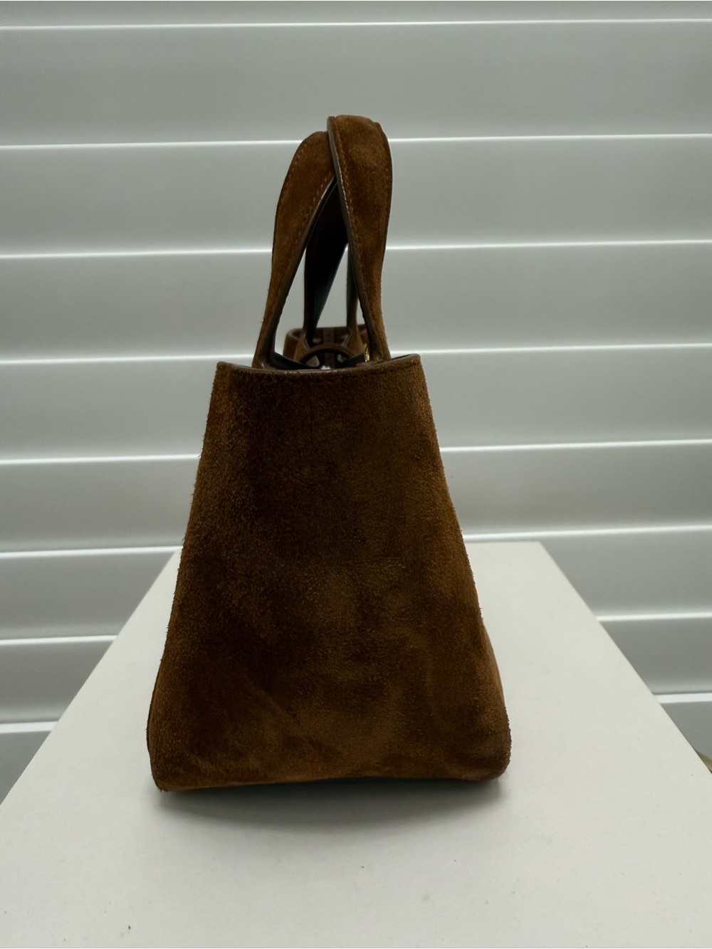 Saint Laurent Brown Suede Tote with Gold YSL Emblem - Picture 6 of 11